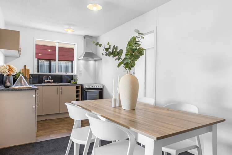 2/3 Quinton Place Bishopdale_2