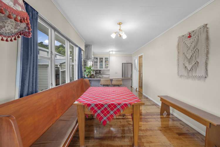 4 Foyle Street Island Bay_5