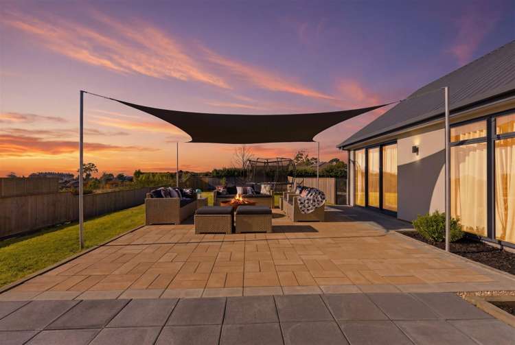 54 Les Wakefield Road_0