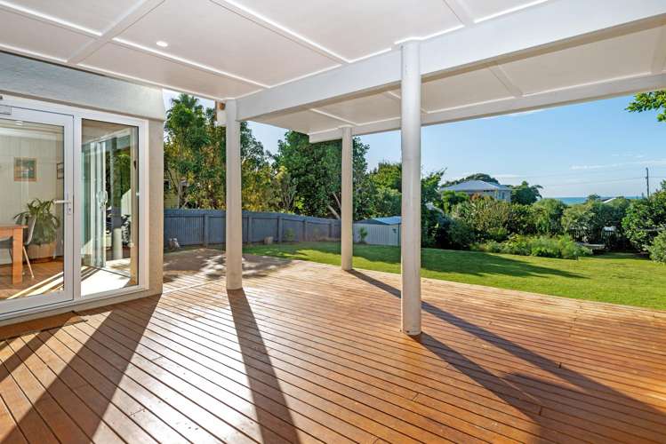 27 Douglas Street Okitu_16