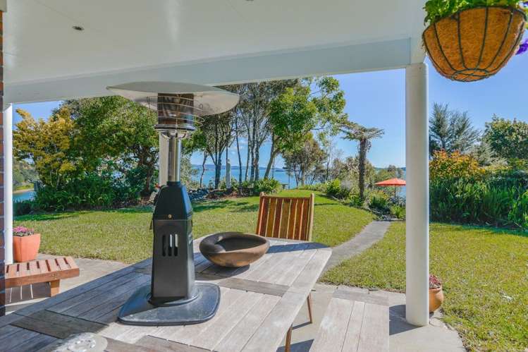 103 Kawakawa Bay Coast Road Kawakawa Bay_9