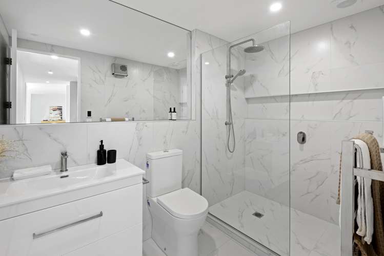 35 Te Awakura Terrace Mount Pleasant_19