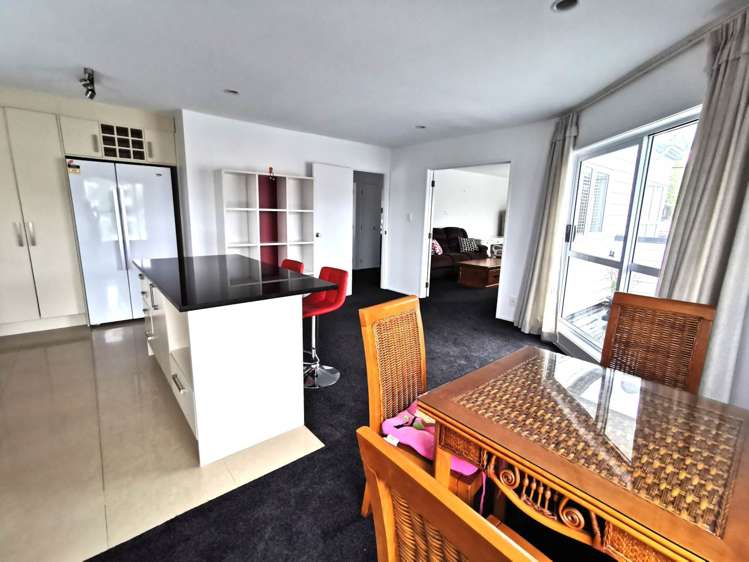 1/37 Richard Farrell Avenue Remuera_4