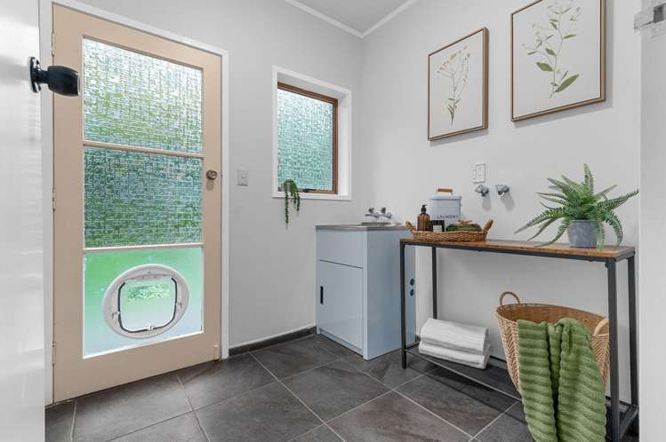 48 Edinburgh Road Hillcrest_23