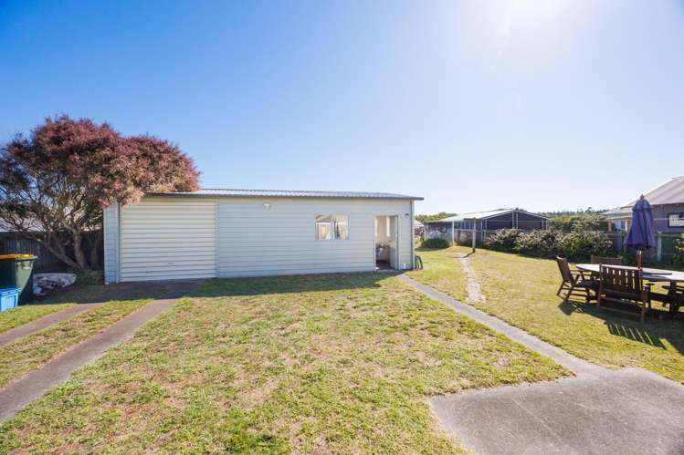 23 Norton Street Foxton Beach_26