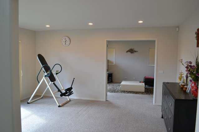 2 Mccathie Drive Flat Bush_4