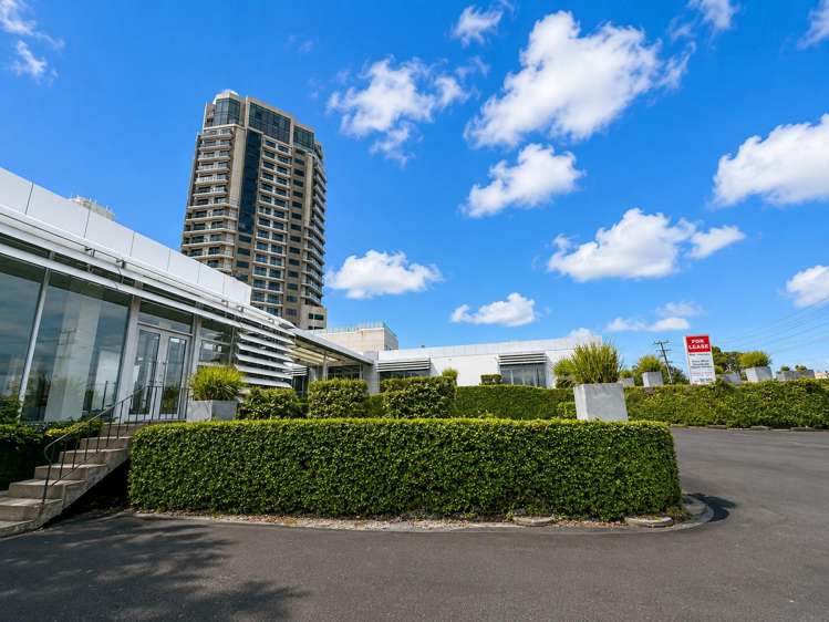 26-28 Northcroft Street Takapuna_4