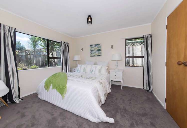 2/132 Taylor Street Blockhouse Bay_4