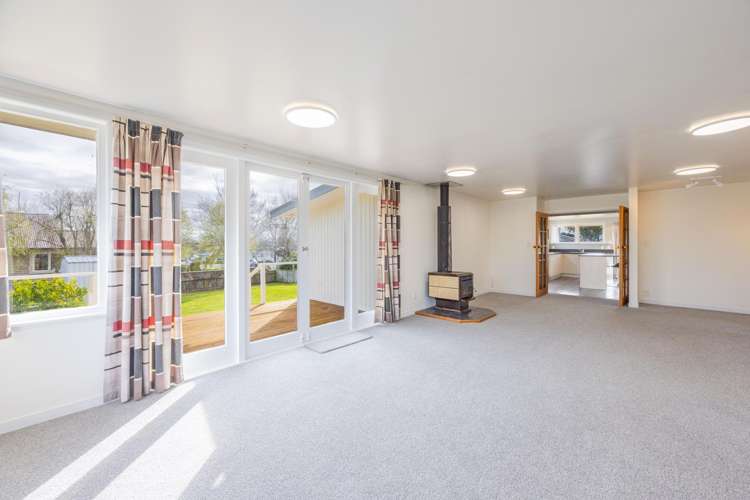 2A Smith Street Waipukurau_6