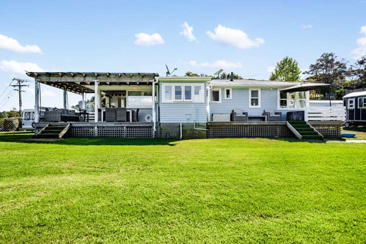 1132a Old North Road Helensville_22