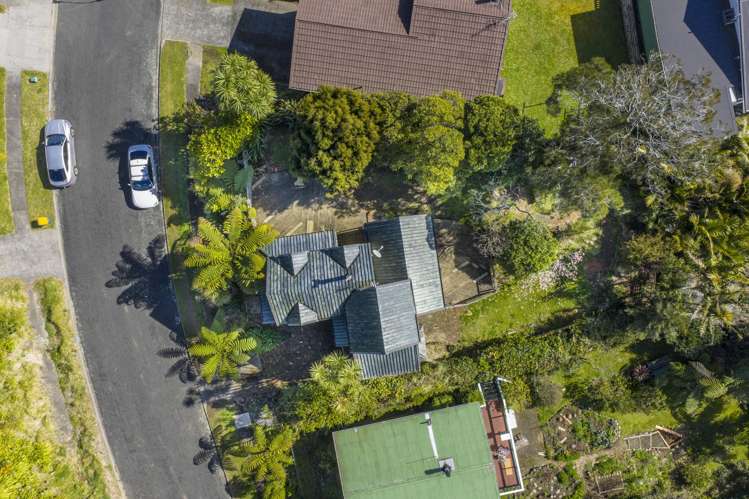 9 Lindaver Grove Merrilands_34