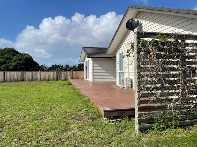 44 Ocean View Rise Ruakaka_2