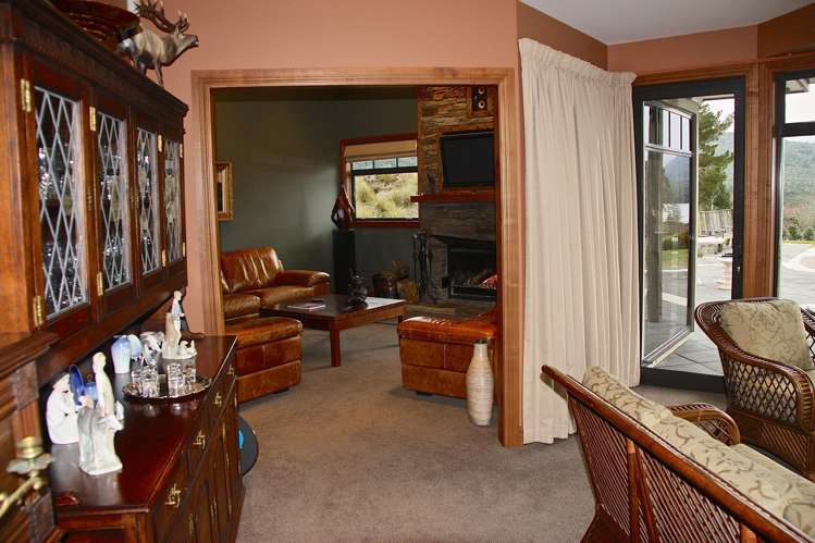 192 William Stephen Road Te Anau_11