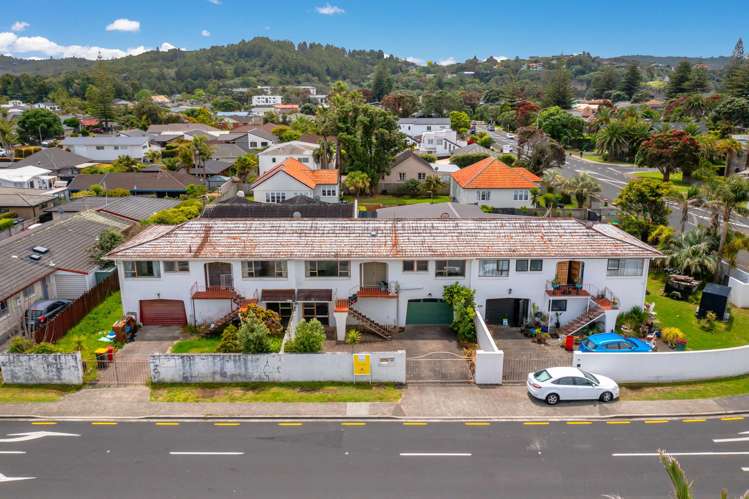 2/1 West Hoe Road Orewa_11