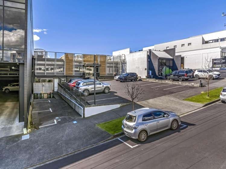 19-21 Mackelvie Street Grey Lynn_12