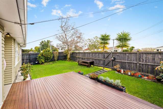 45 Totara Road Te Atatu Peninsula_1