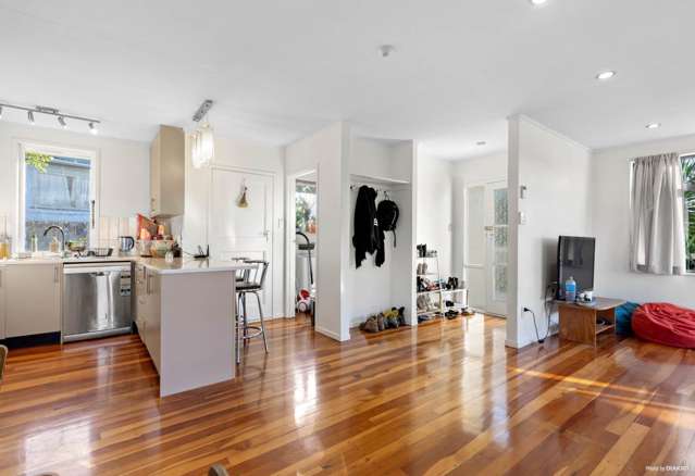 40 Taurus Crescent Beach Haven_2