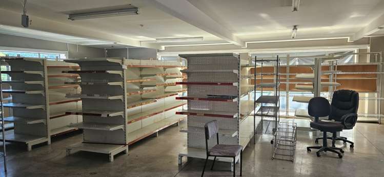 1 Main Road Katikati_5