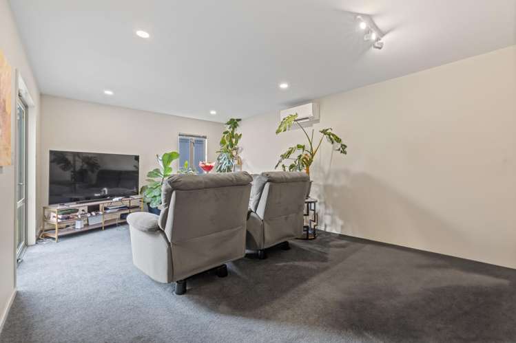 2/21 Alexandra Street Richmond_4