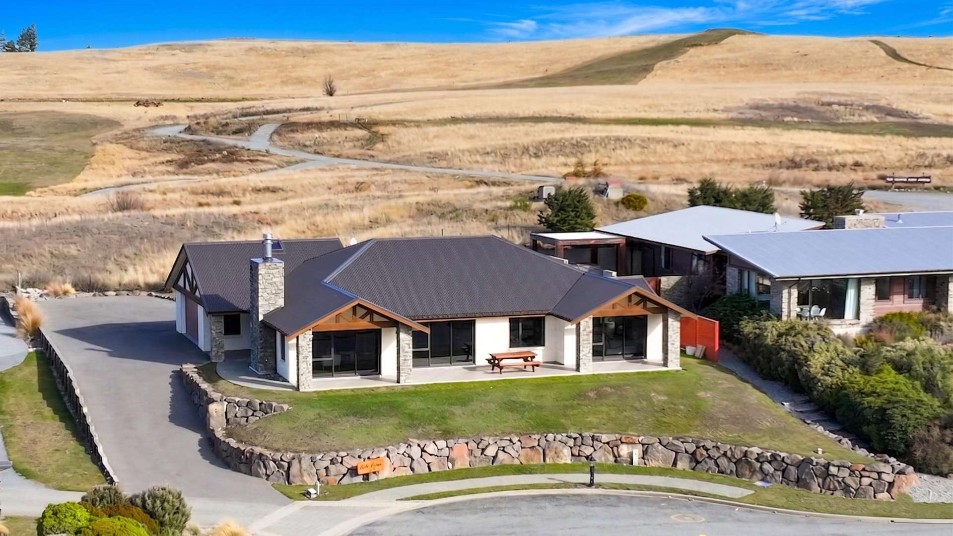 2 Walter Black Place Lake Tekapo_0