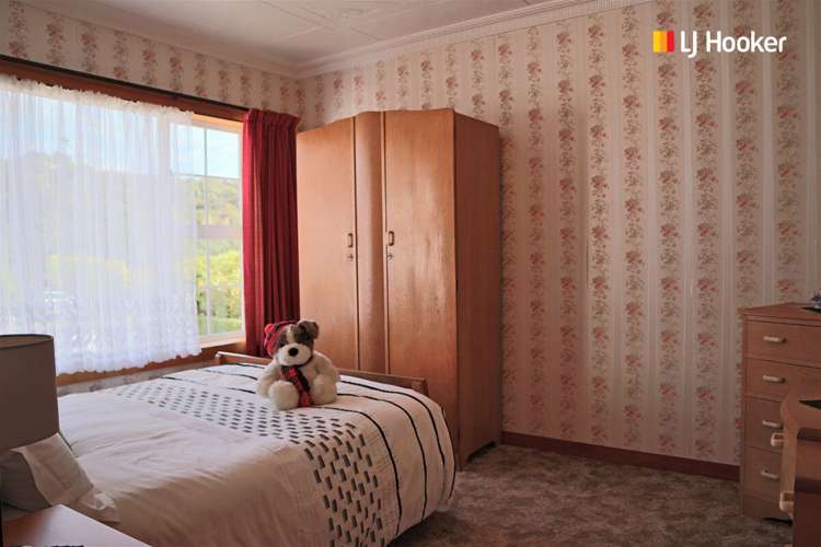 6 Freyberg Road Fairfield_12