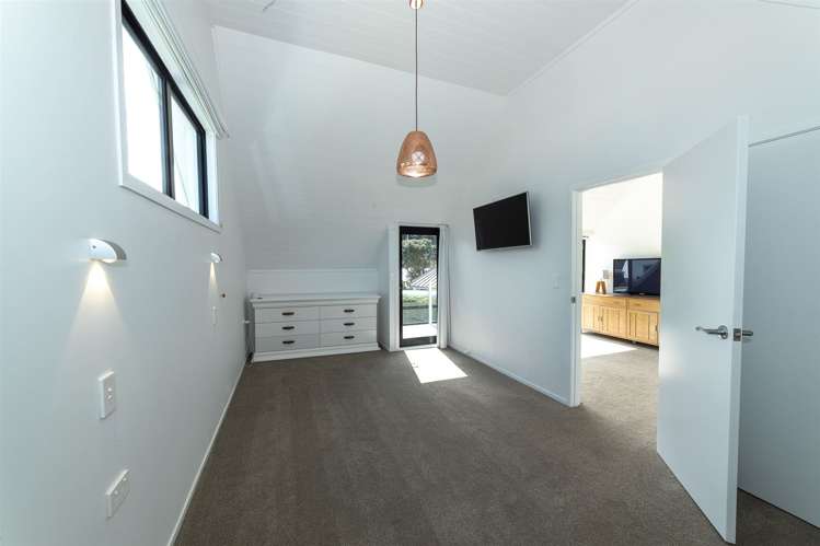 9 Courtney Close Pauanui_11