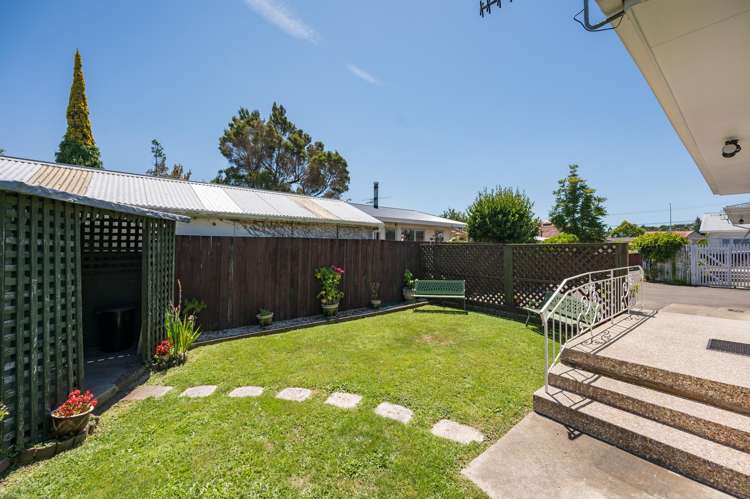 3/7 Parkers Road Tahunanui_2