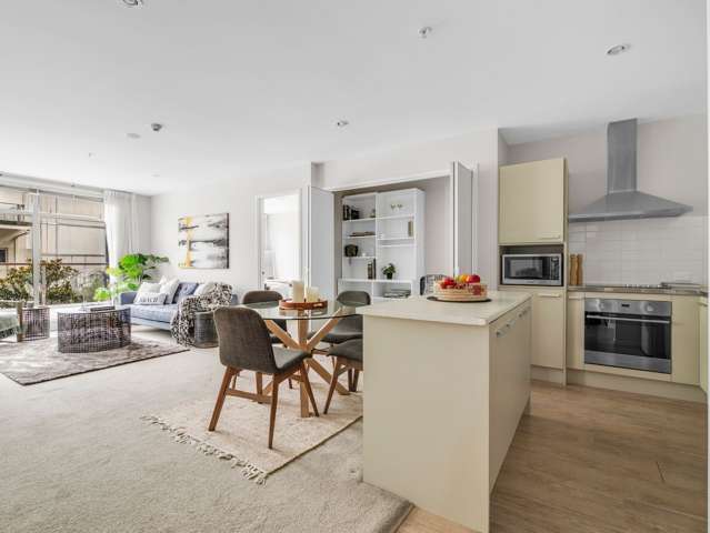 A Sun-Soaked Apartment with Outdoor Appeal