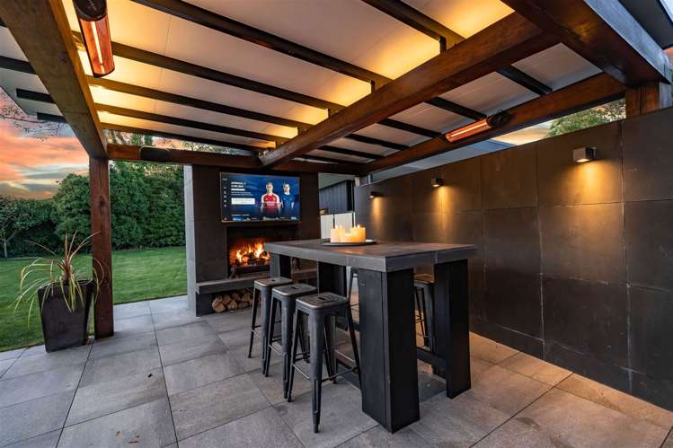 9 Walnut Avenue Strowan_44