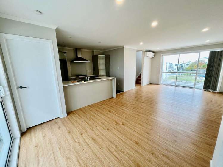 3 Manawatere Way Flat Bush_5