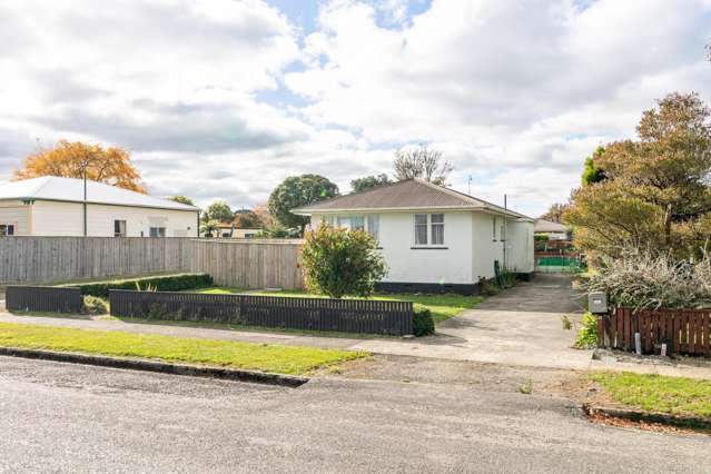 25 Paterson Street Pahiatua_2