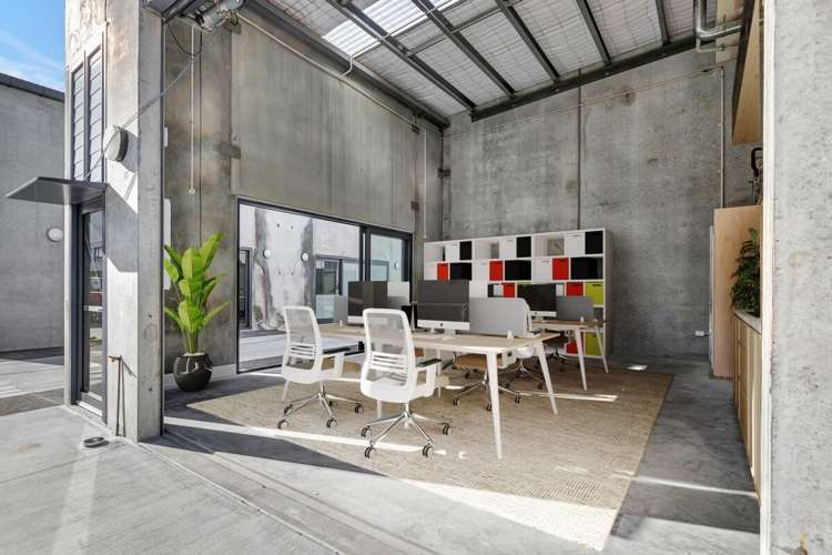 Unit 56 & 57 41-49 Bouverie Street Petone_8