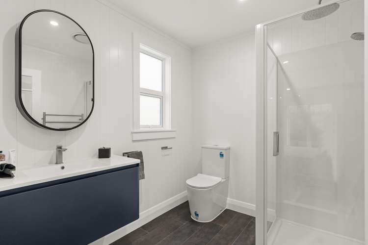 54 Eaton Crescent Matua_12