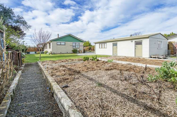 19 Greendale Road Darfield_17