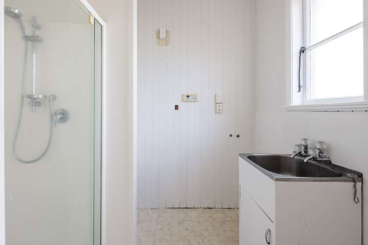 111 Macfarlane Street Hamilton East_14