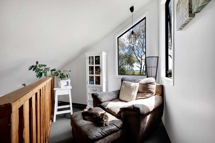 20 Kiri Road Opunake_12