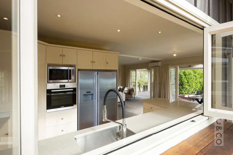 5 Cambridge Road Riverhead_14