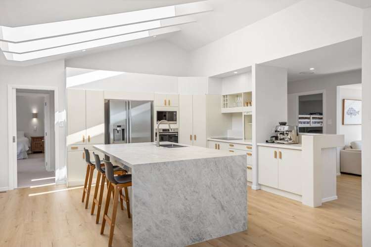 2 Esther Place Red Beach_1