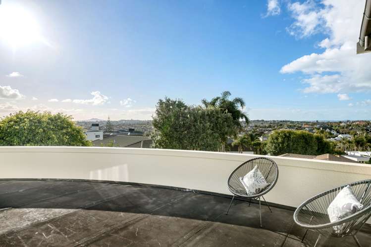 212 Whitford Road Shamrock Park_19