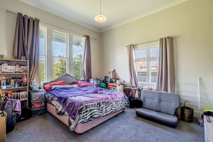 12 Avenal Street Avenal_8