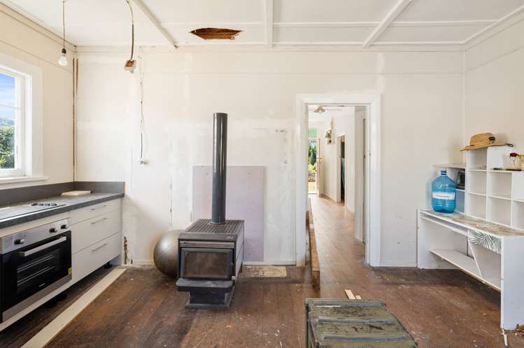 39 Taranui Street Ohura_4