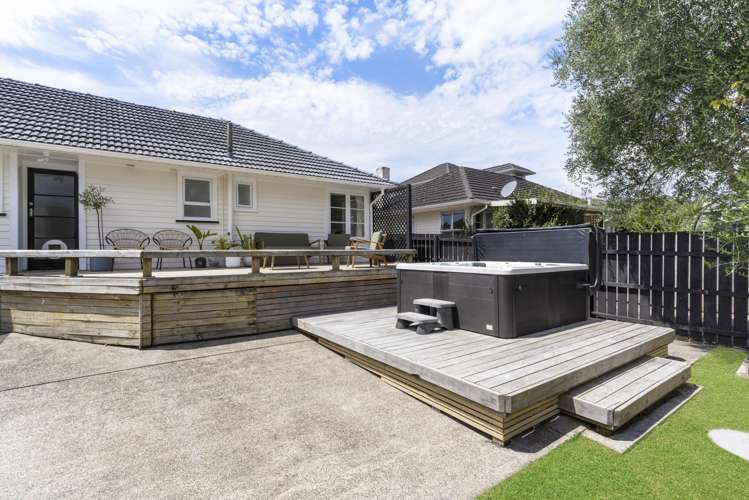 62 Kervil Avenue Te Atatu Peninsula_16