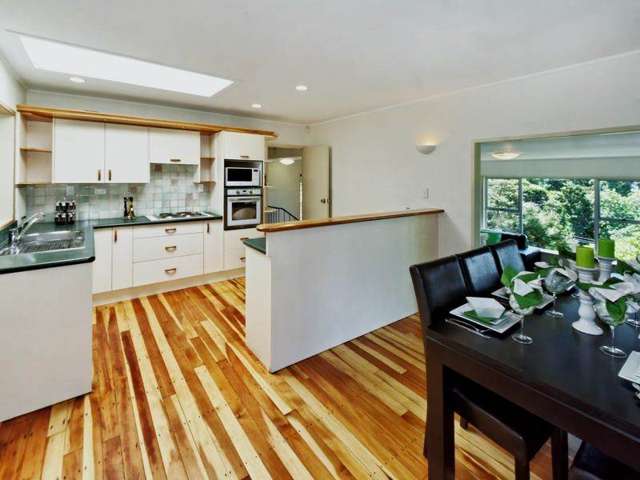 82 Scenic Drive Titirangi_3