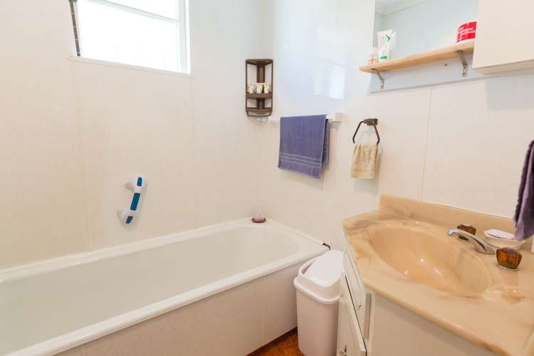 86 West Street Feilding_10