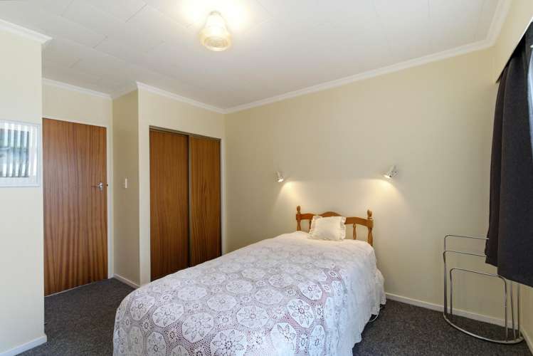 2/335 North Road Waikiwi_13