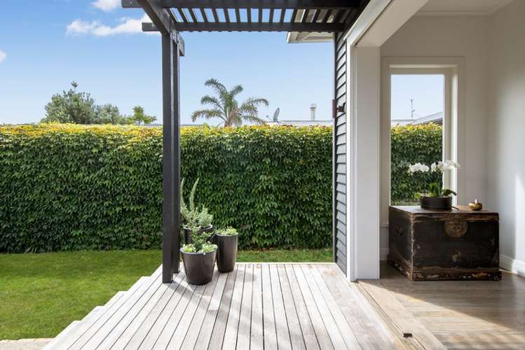 10 Warwick Avenue Westmere_9