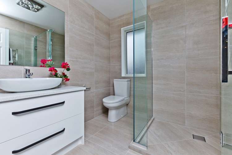 11 Ascension Crescent Orewa_18