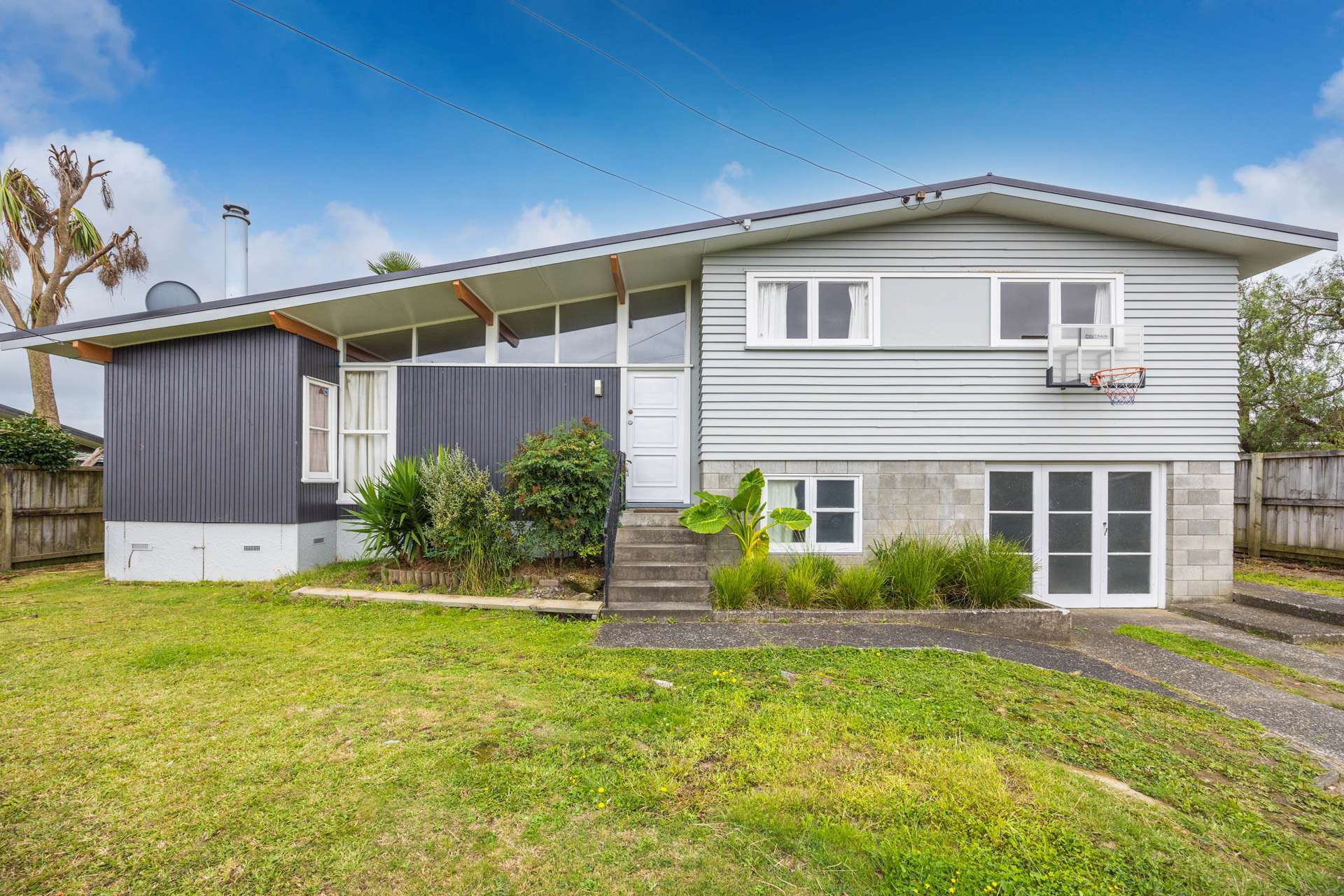 16 Leeds Street Silverdale Hamilton City Houses for Sale One Roof