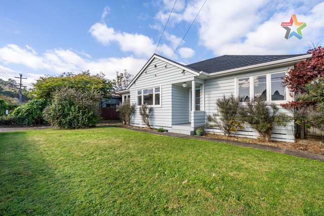 FRENCH COUNTRY CHARM IN THE HEART OF THE VILLAGE