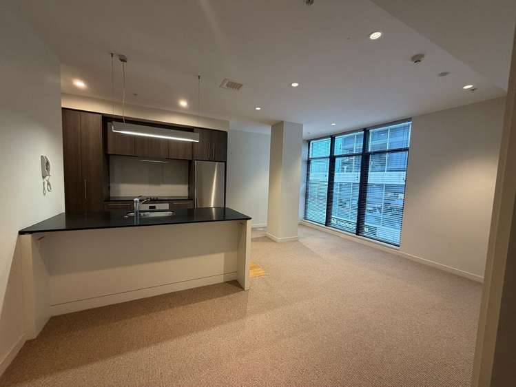 206/8 Nugent Street Grafton_4